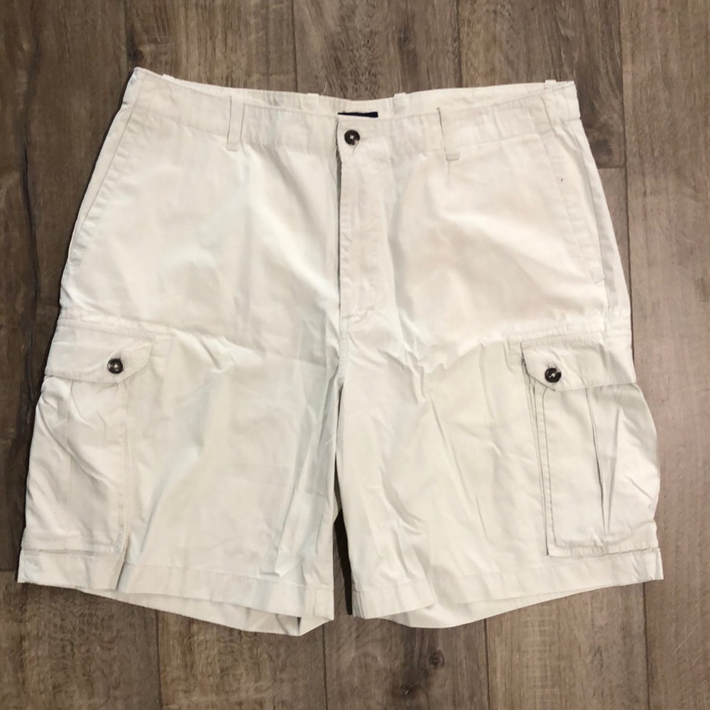 Worn once! - CLUB ROOM 100% Cotton Cargo Shorts